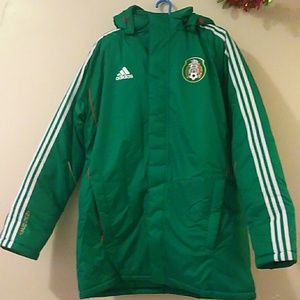 BRAND NEW ADIDAS LARGE GREEN MEXICO WINTER COAT.